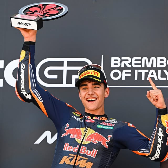 🏆🏍️ ¡Llegó la primera victoria del año...